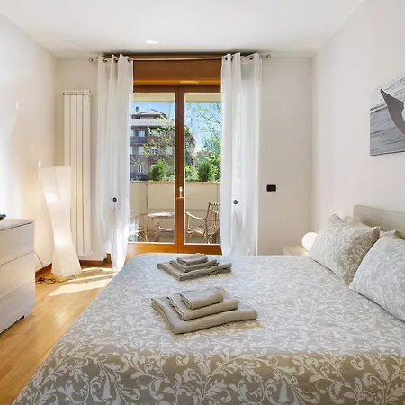 Casa Rosada Monza Autodromo Appartement