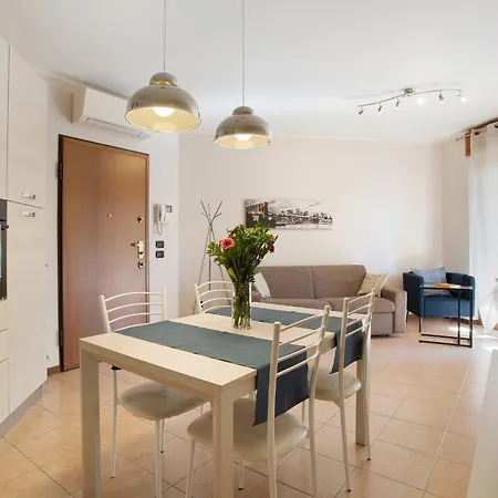 Casa Rosada Monza Autodromo Apartment *